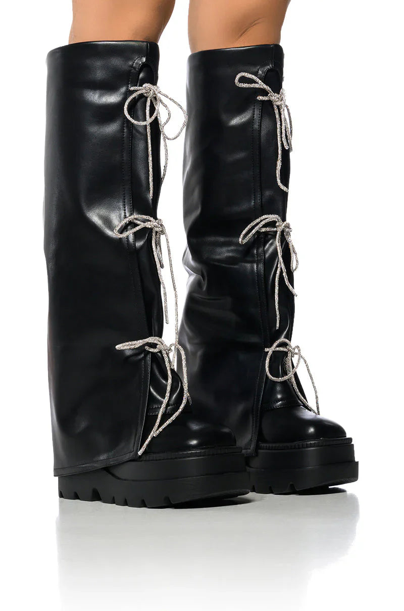 Caster Diamond Tie Boot