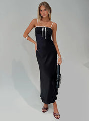 Vasiliki Maxi Dress Black / White